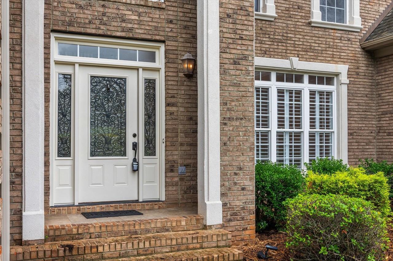 334 Stone Cliff Ln - Photo 2 of 40