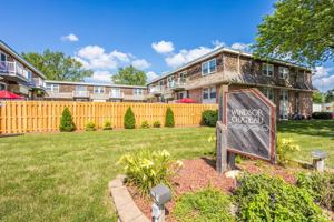 featured image of 1250 73rd St