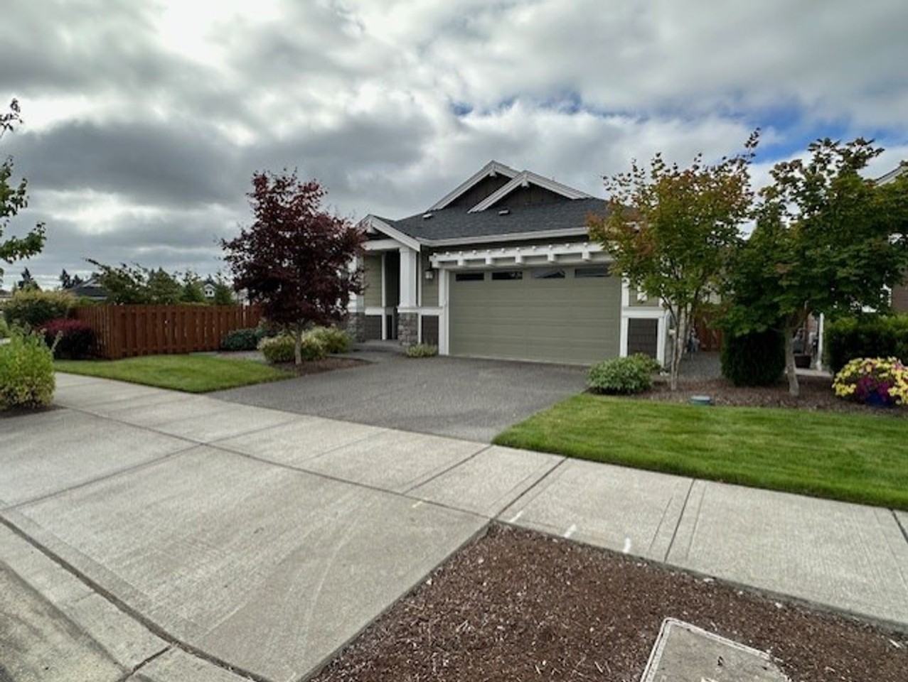 9109 Schmitz Ct Se - Photo 3 of 21