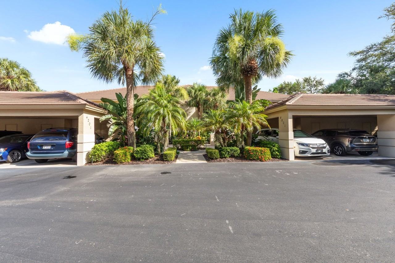4201 Sawgrass Point Dr #102 - Photo 2 of 23