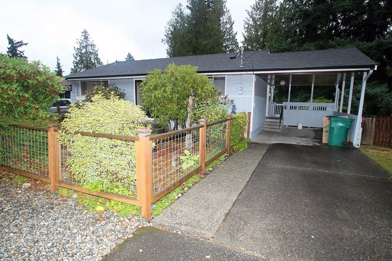 22025 54th Ave W - Photo 2 of 20