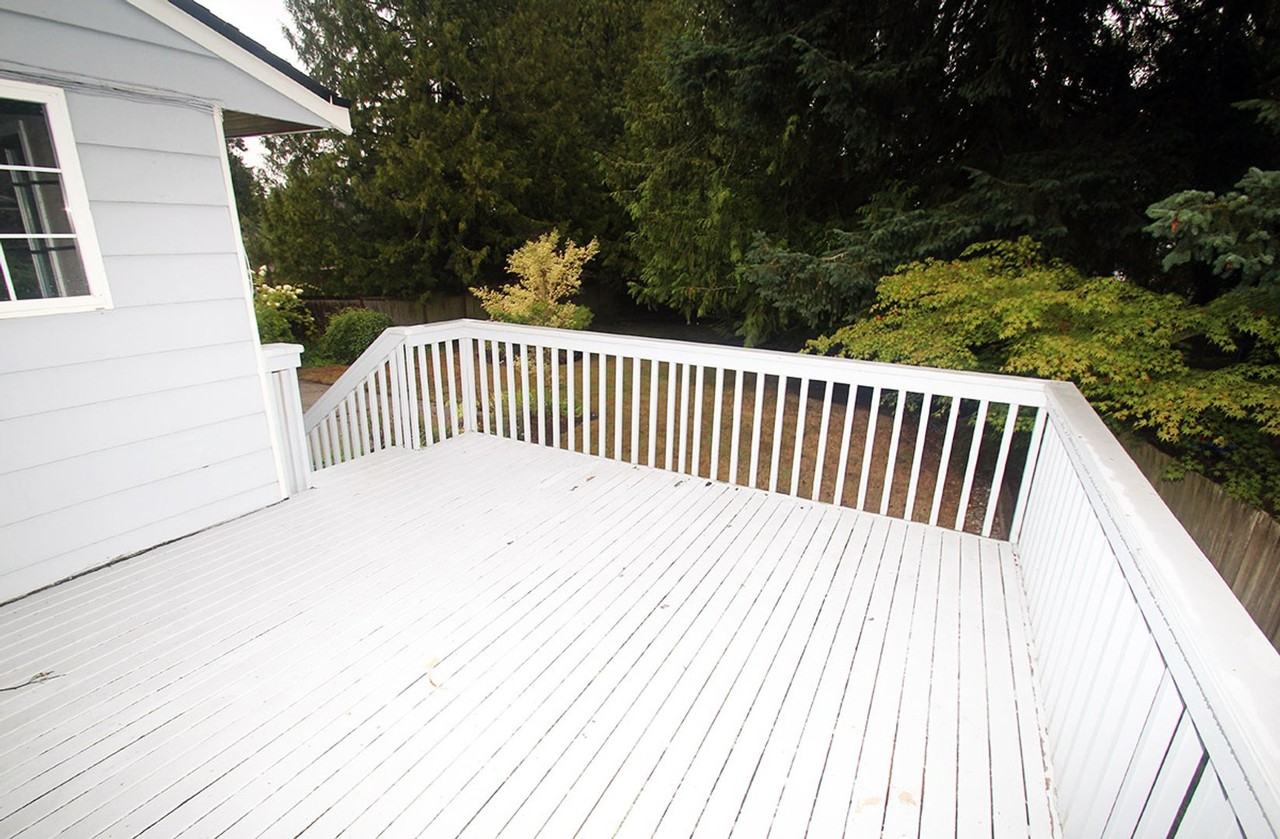 22025 54th Ave W - Photo 3 of 20