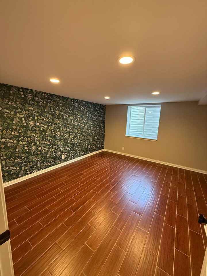 2614 Woodsdale Ave - Photo 4 of 23