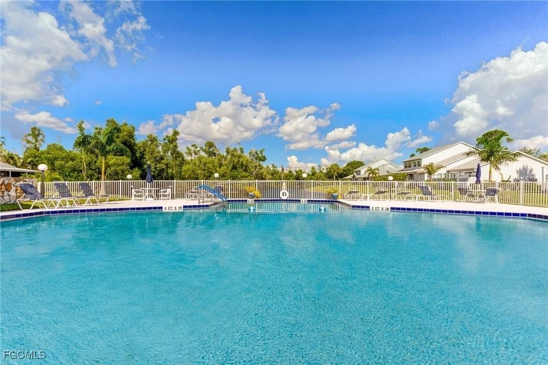 6226 Timberwood Cir Apt 119 #119 - Photo 3 of 22