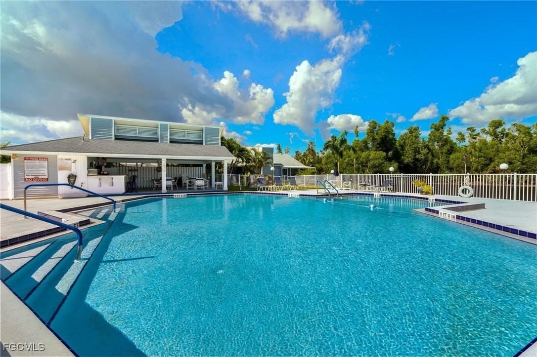 6226 Timberwood Cir Apt 119 #119 - Photo 4 of 22