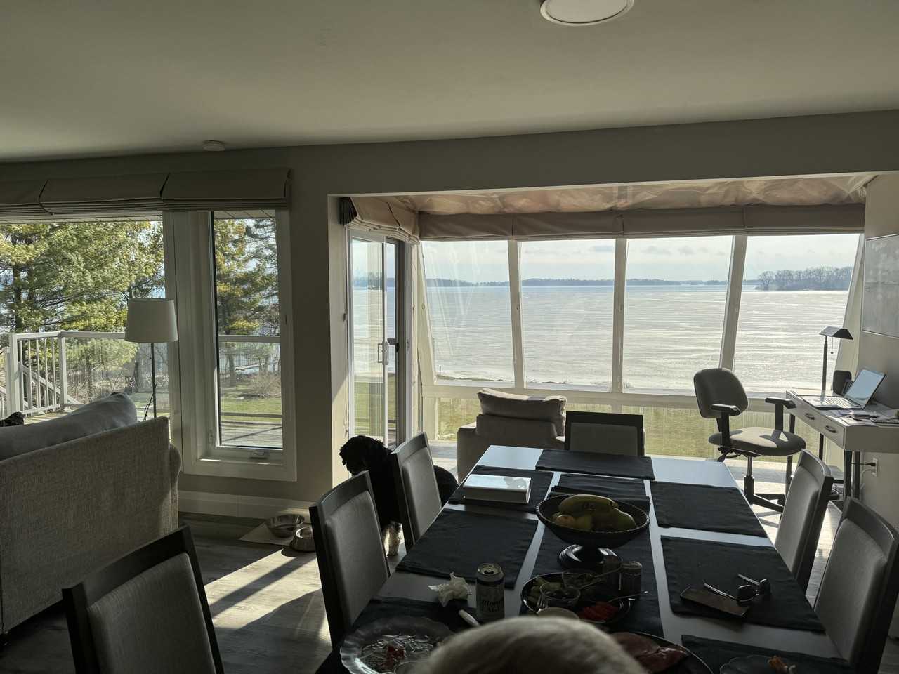 29 Rose Island Ln - Photo 3 of 45