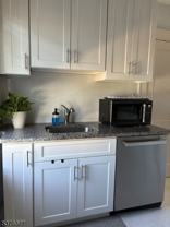 403 Boulevard - Photo 1 of 1