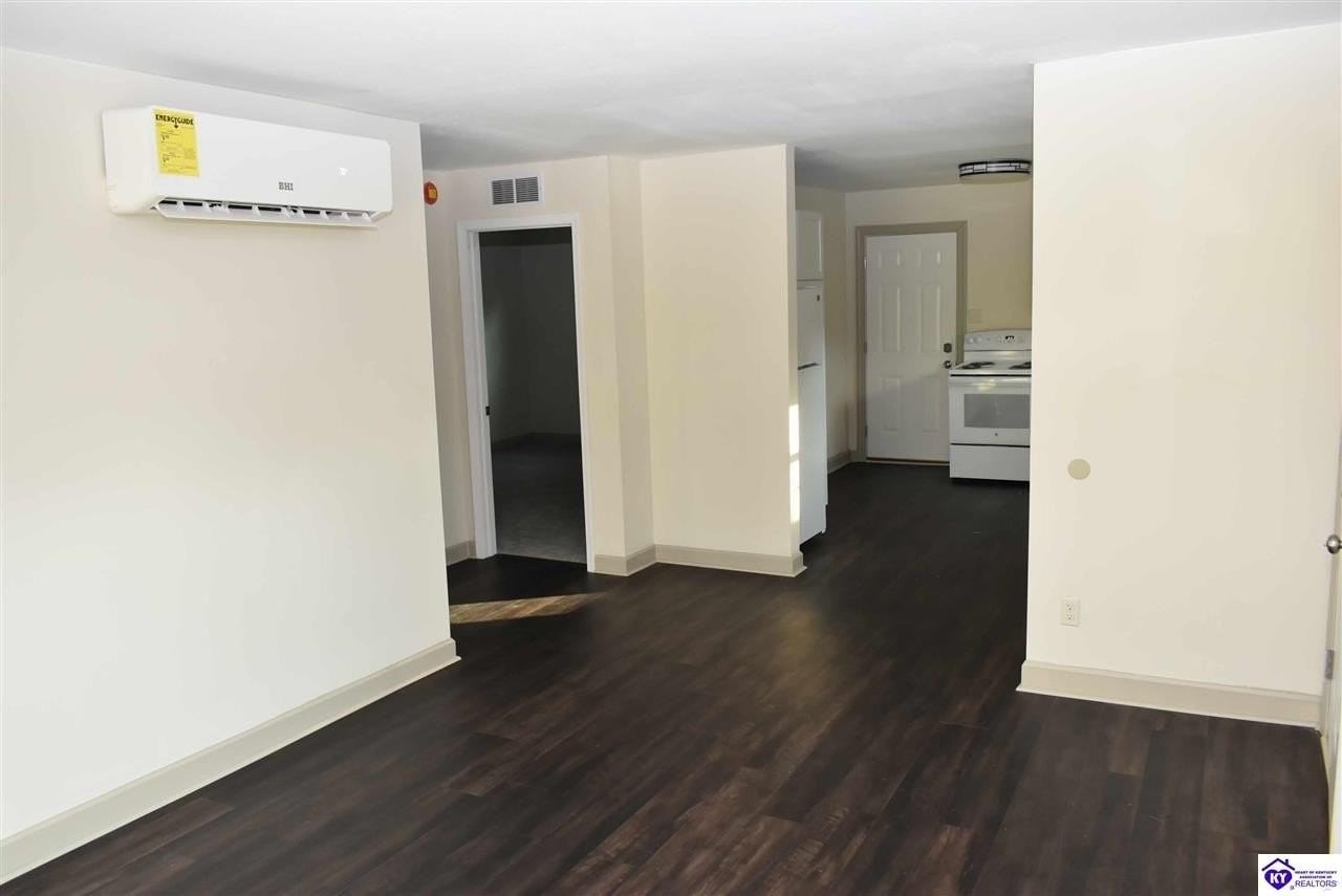 1177 Evelyn Dr - Photo 4 of 23