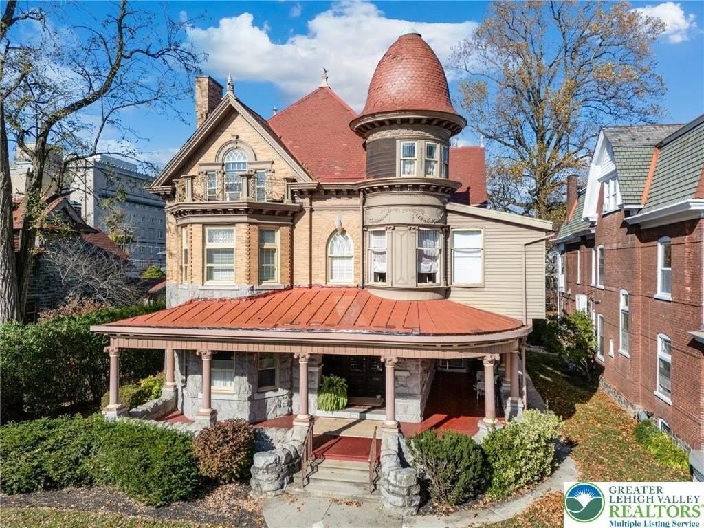 1509 Hamilton St Apt 2 #2 - Photo 3 of 50