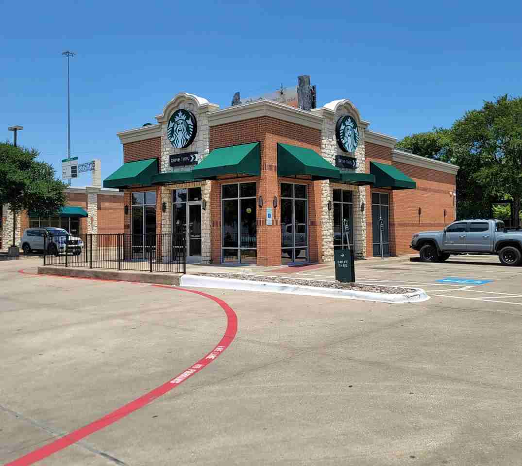 Egyptian Way - Photo 4 of 13