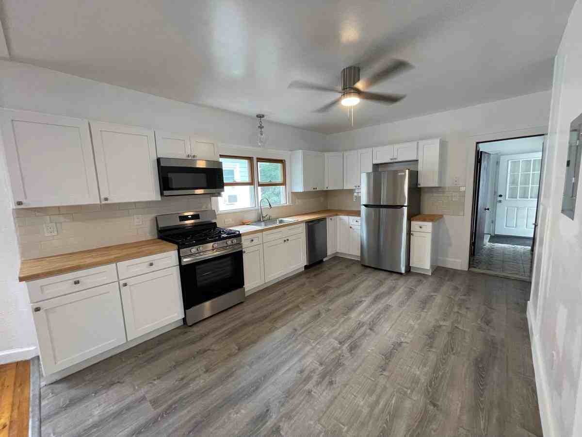 293 Boston Avenue #2 - Photo 2 of 10