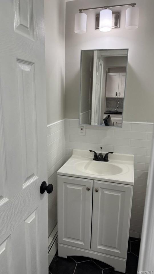 952 East 224th street Street - Photo 3 of 3