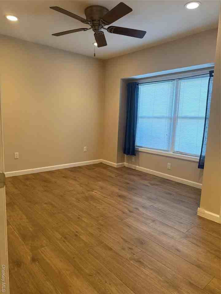 8 Mccullums Ln #B - Photo 6 of 7