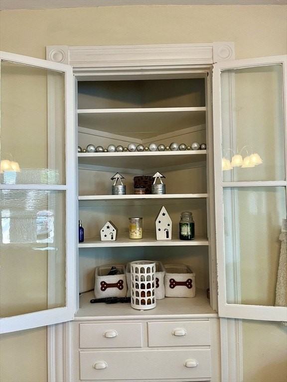 178 Robbins Street #178 - Photo 6 of 24