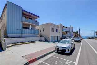 440 Rosecrans Ave #A - Photo 1 of 1