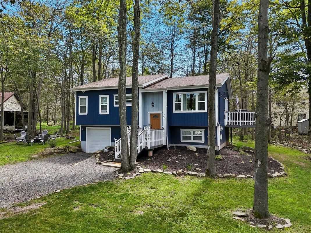 9326 Fairmount Way - Photo 2 of 31