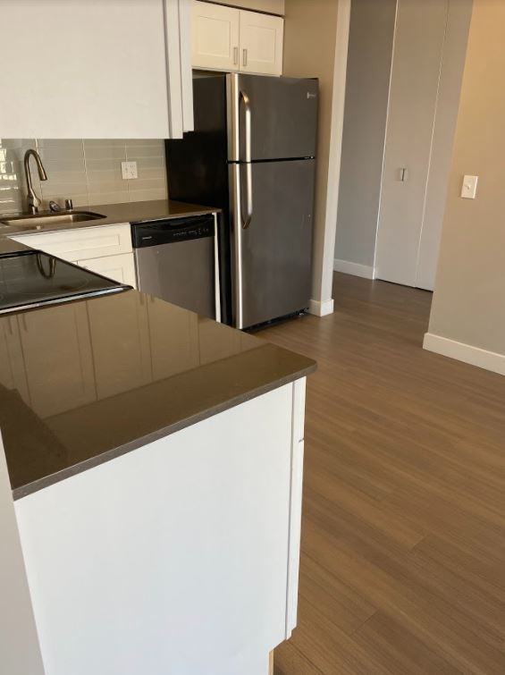 W Wrightwood Ave & N Clark St - Photo 3 of 15