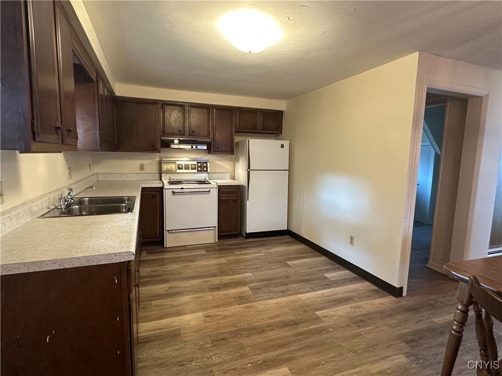 64 E 5th St - Photo 4 of 9