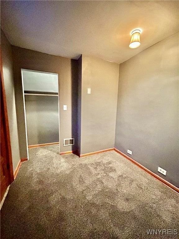 111 Peter St - Photo 4 of 10