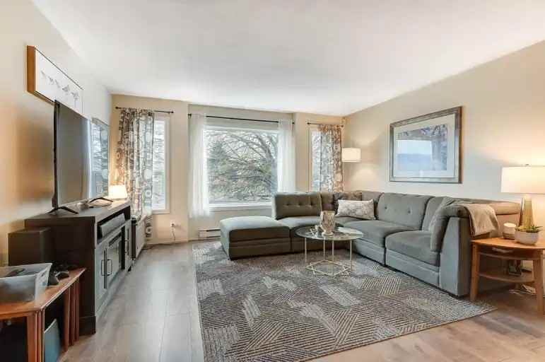 2209 Stillingfleet Crt - Photo 3 of 12