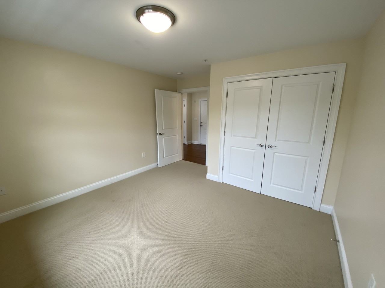 The Springs Luxury Apartments - Photo 7 of 16