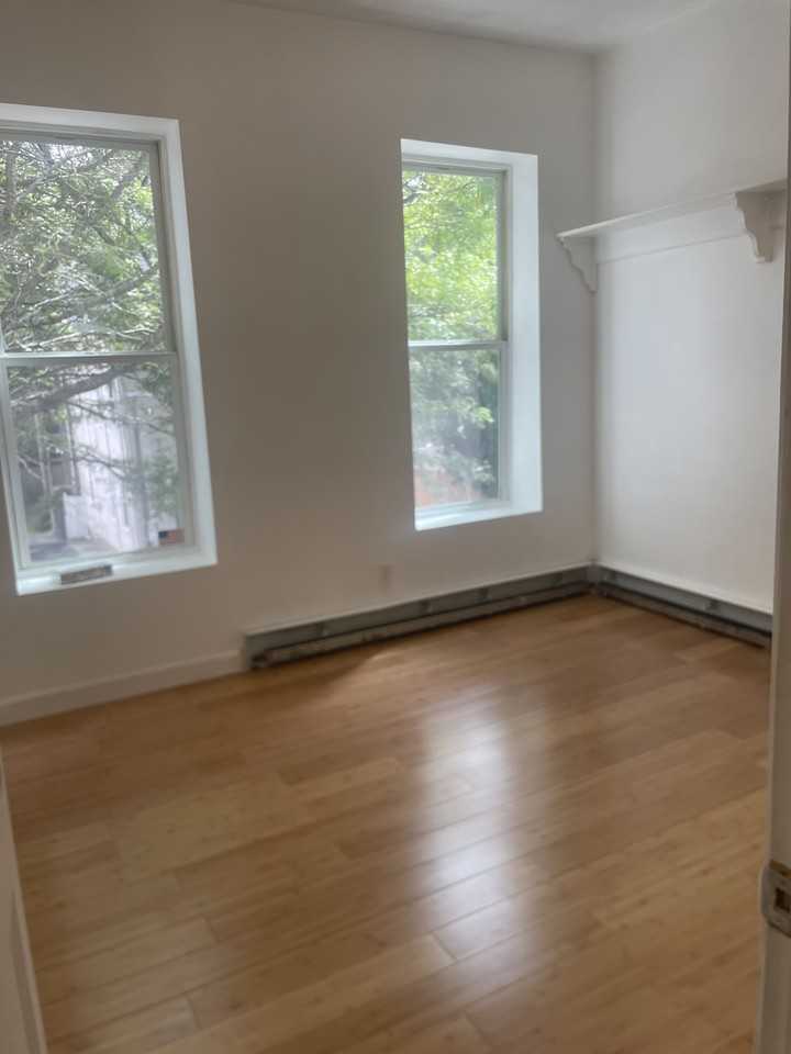 91 Coleman Street #3 - Photo 2 of 8