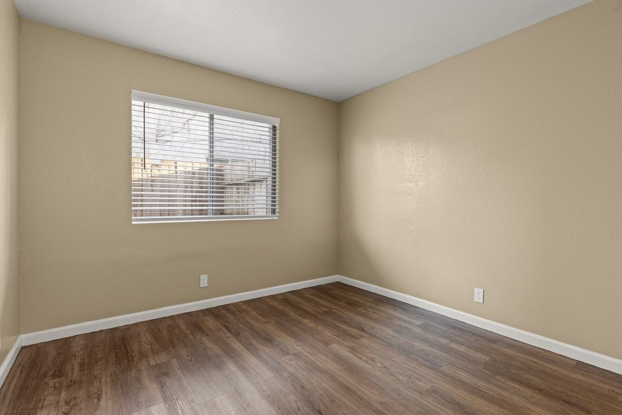 Cedar Park Apartments - Photo 6 of 9