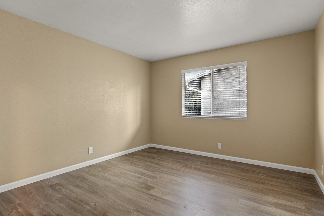 Cedar Park Apartments - Photo 7 of 9