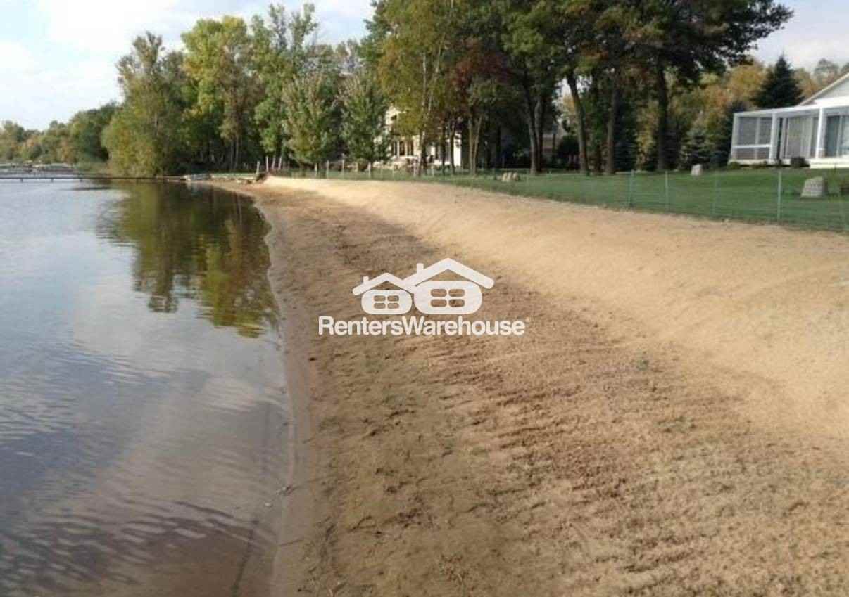 21557 S Lake George Dr Nw - Photo 3 of 26