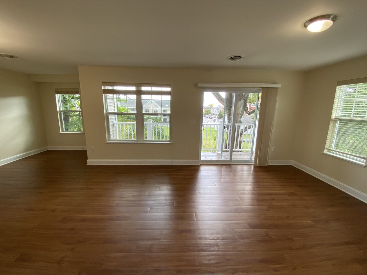 The Springs Luxury Apartments - Photo 3 of 17