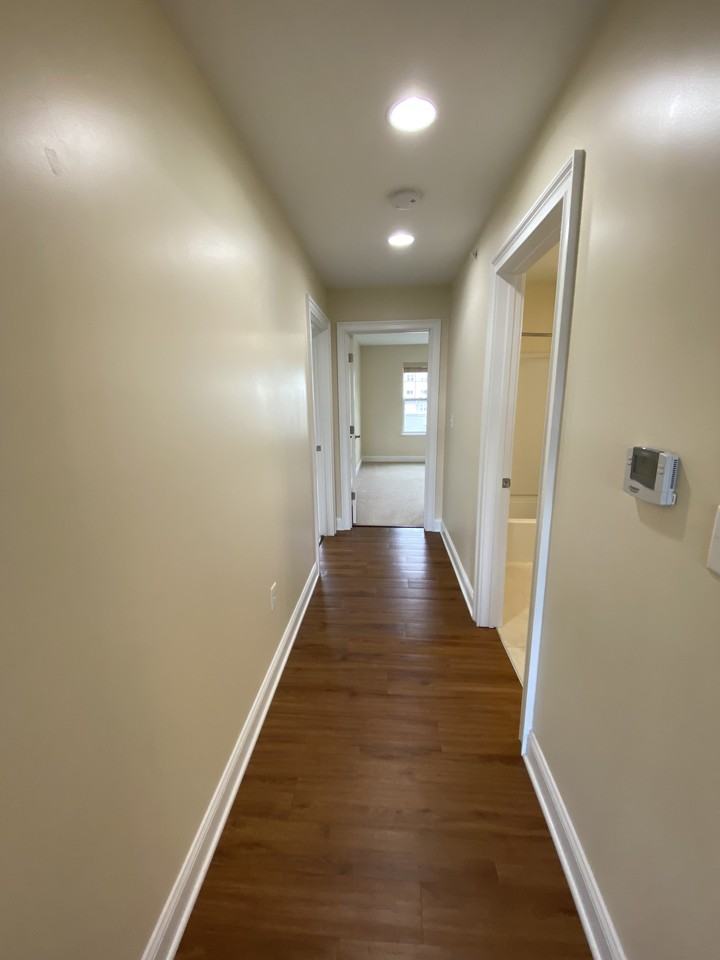 The Springs Luxury Apartments - Photo 7 of 17