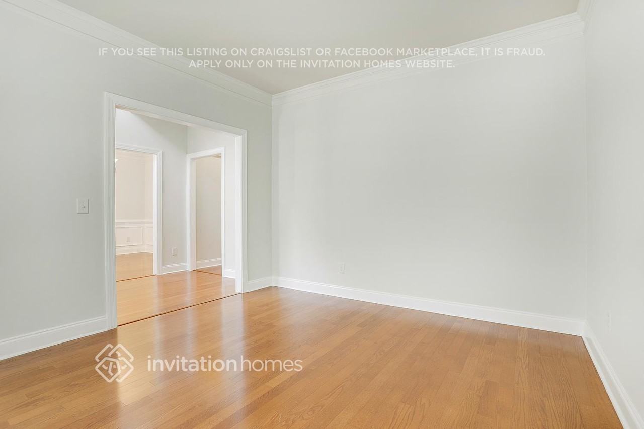 3038 Brookwood Oak Ln Sw - Photo 4 of 23