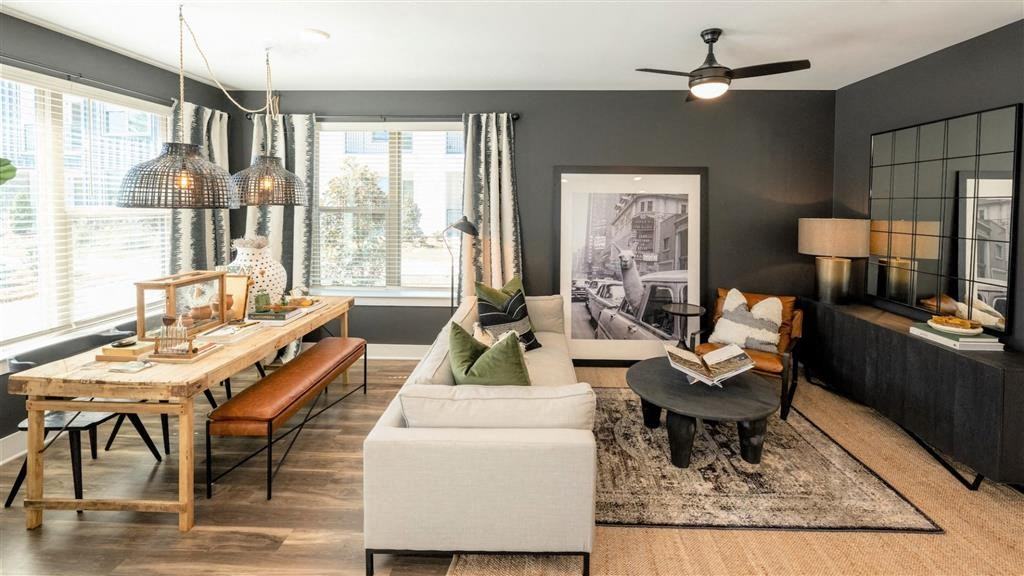 Elwood Apartments - Photo 7 of 27