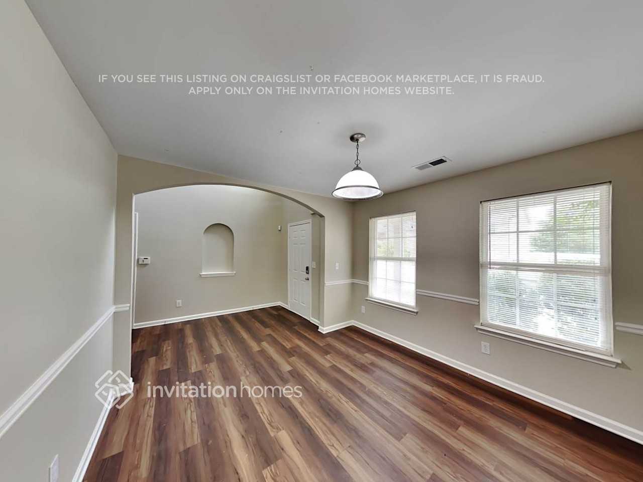 556 S Fortune Way - Photo 4 of 19