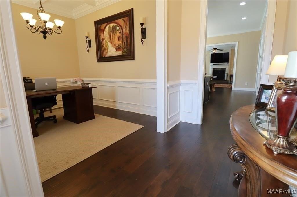 1407 Tullahoma Dr - Photo 4 of 33