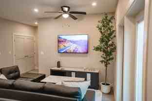 615 Dallas Ave. - Photo 1 of 1
