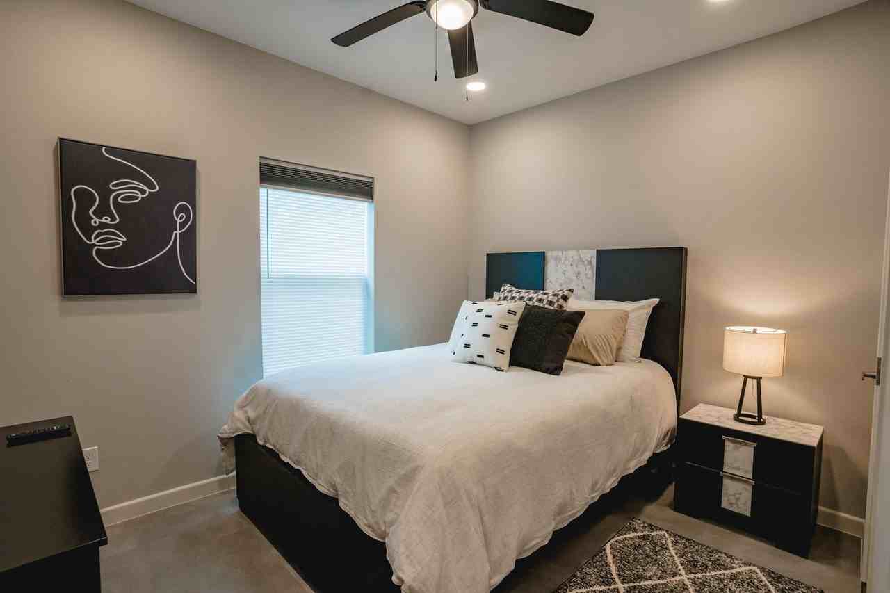 615 Dallas Ave. - Photo 6 of 25