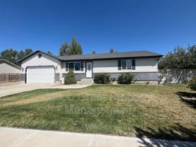 3289 E Larson Dr - Photo 1 of 1