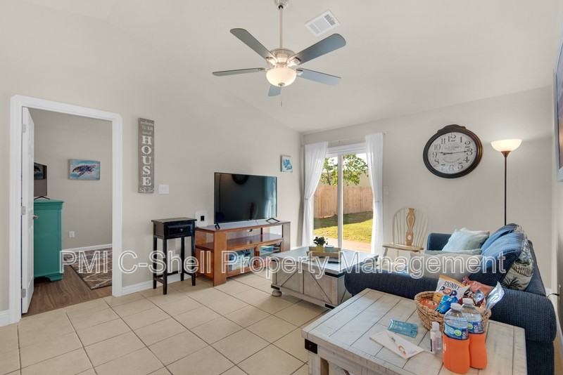 3531 North Southwind Drive - Photo 2 of 19