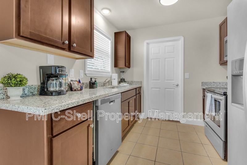 3531 North Southwind Drive - Photo 6 of 19