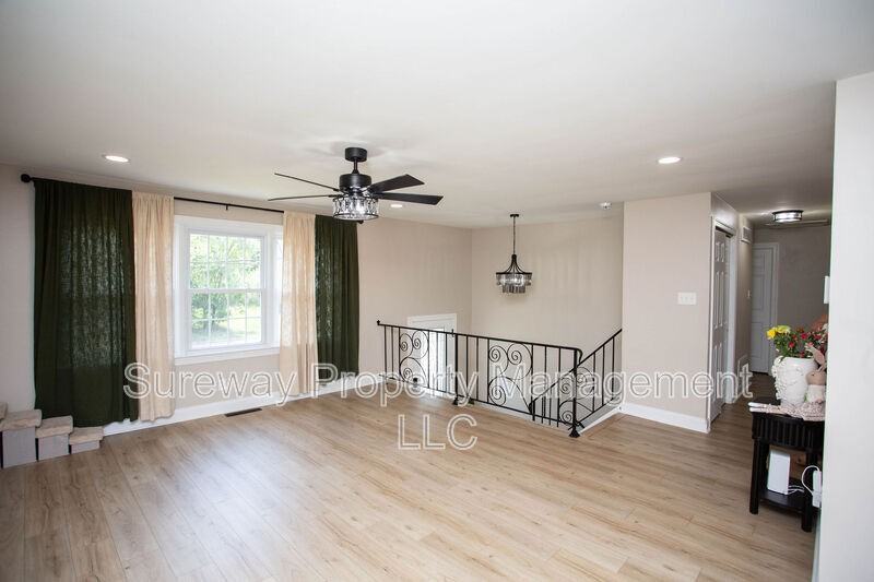 319 Davistown Rd - Photo 3 of 45