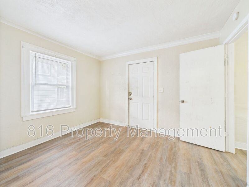 3422 Cleveland Ave - Photo 3 of 26