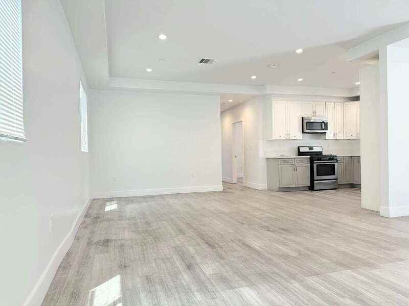 829 E 74th St - Photo 2 of 32