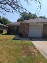 1130 N Gardner Ave - Photo 1 of 1