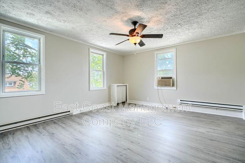 5510 Edna Ave #2ndFL - Photo 3 of 31