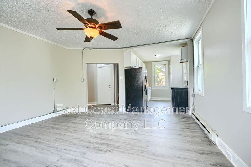 5510 Edna Ave #2ndFL - Photo 6 of 31