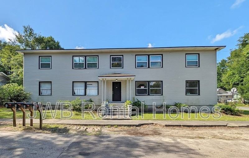 2824 Fleming St #2