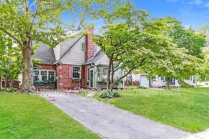featured image of 404 Strawbridge Ave