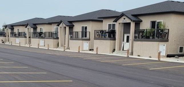 The Residences of 265 Marcoux - Photo 2 of 13