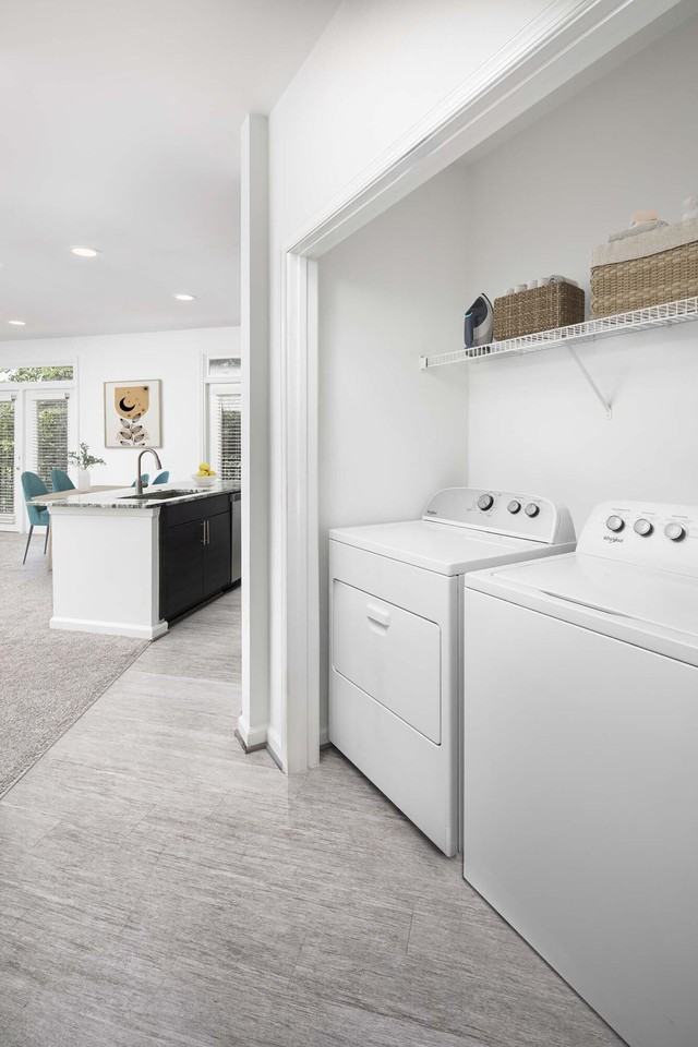 Camden Monument Place - Photo 5 of 49